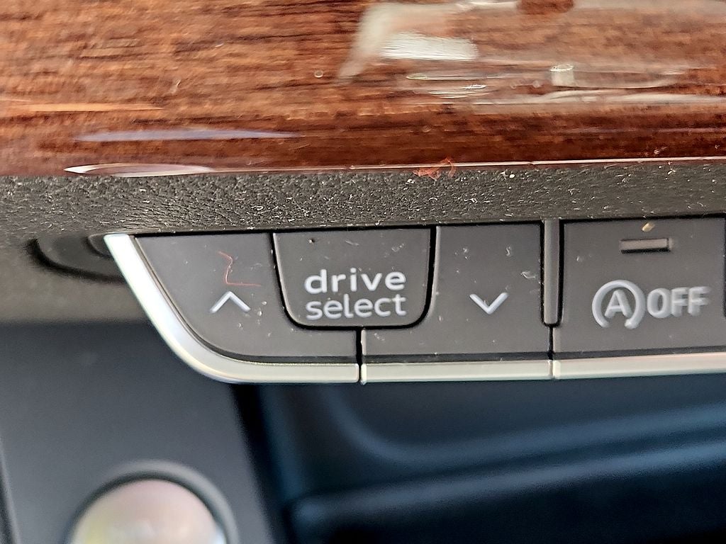 2023 Audi A4 40 Premium quattro