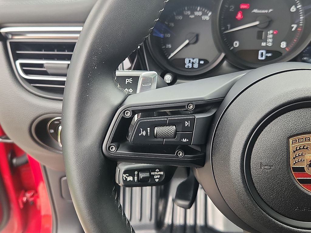 2024 Porsche Macan Base