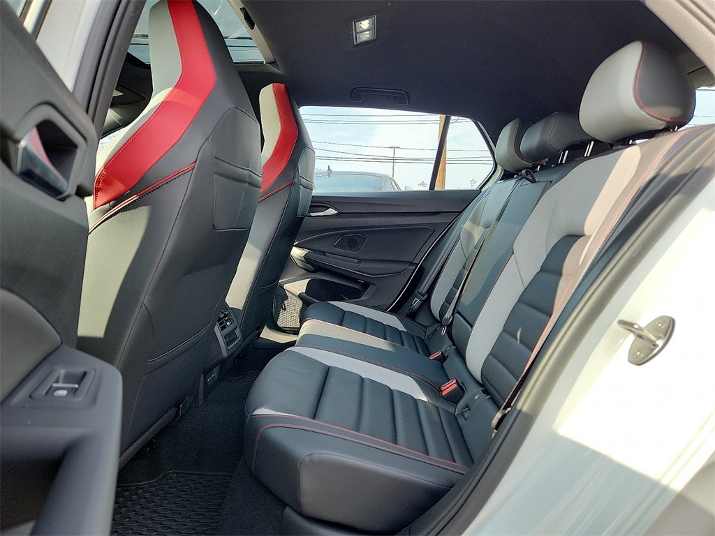 2024 Volkswagen Golf GTI 2.0T SE