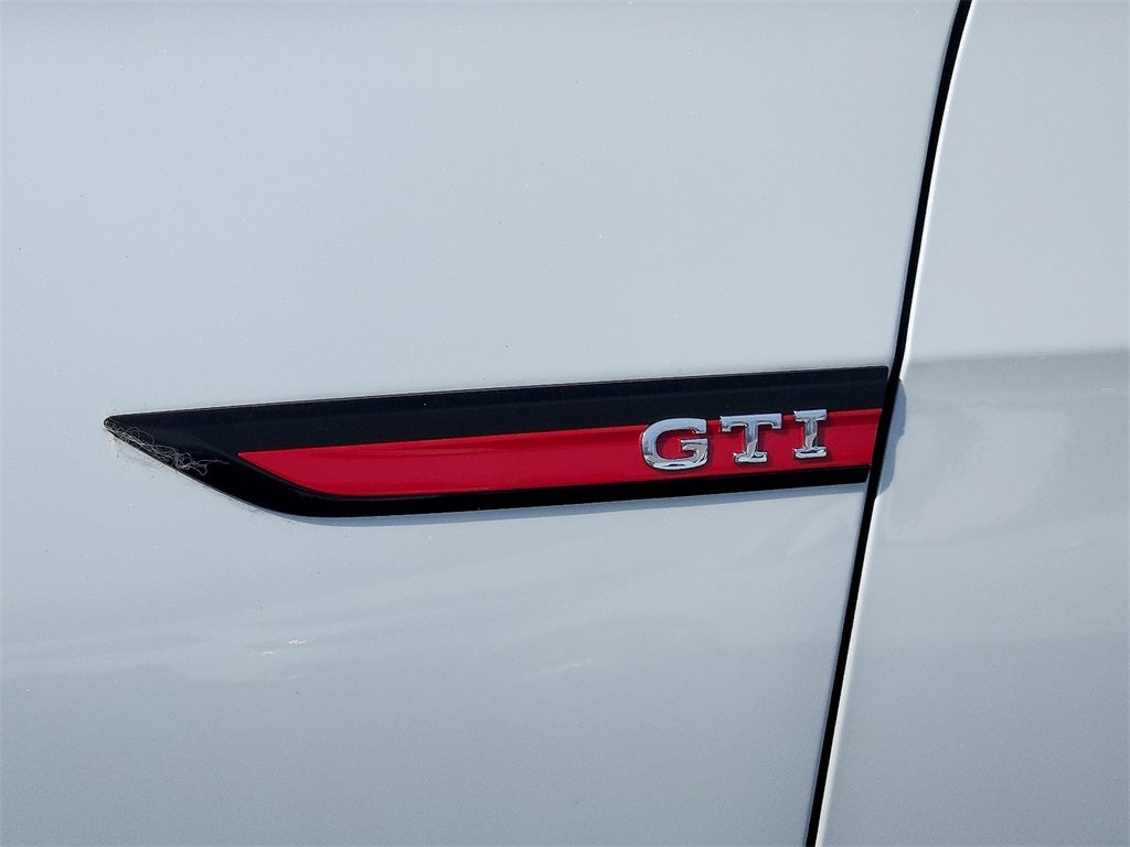 2024 Volkswagen Golf GTI 2.0T SE