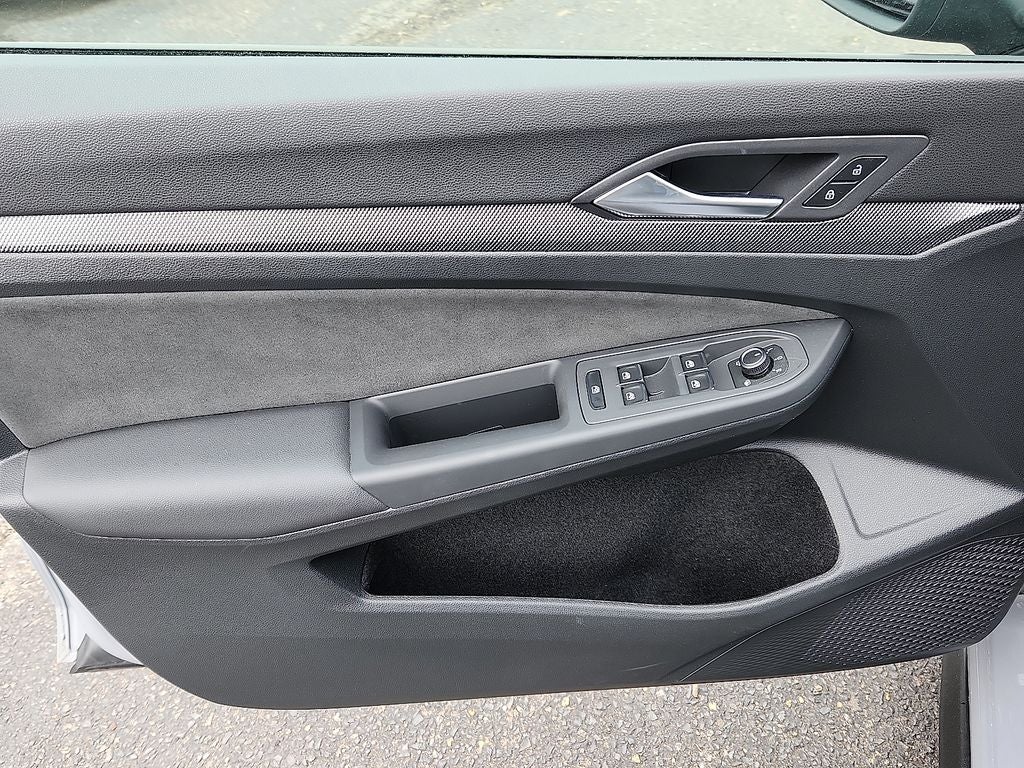 2025 Volkswagen Golf GTI 2.0T SE