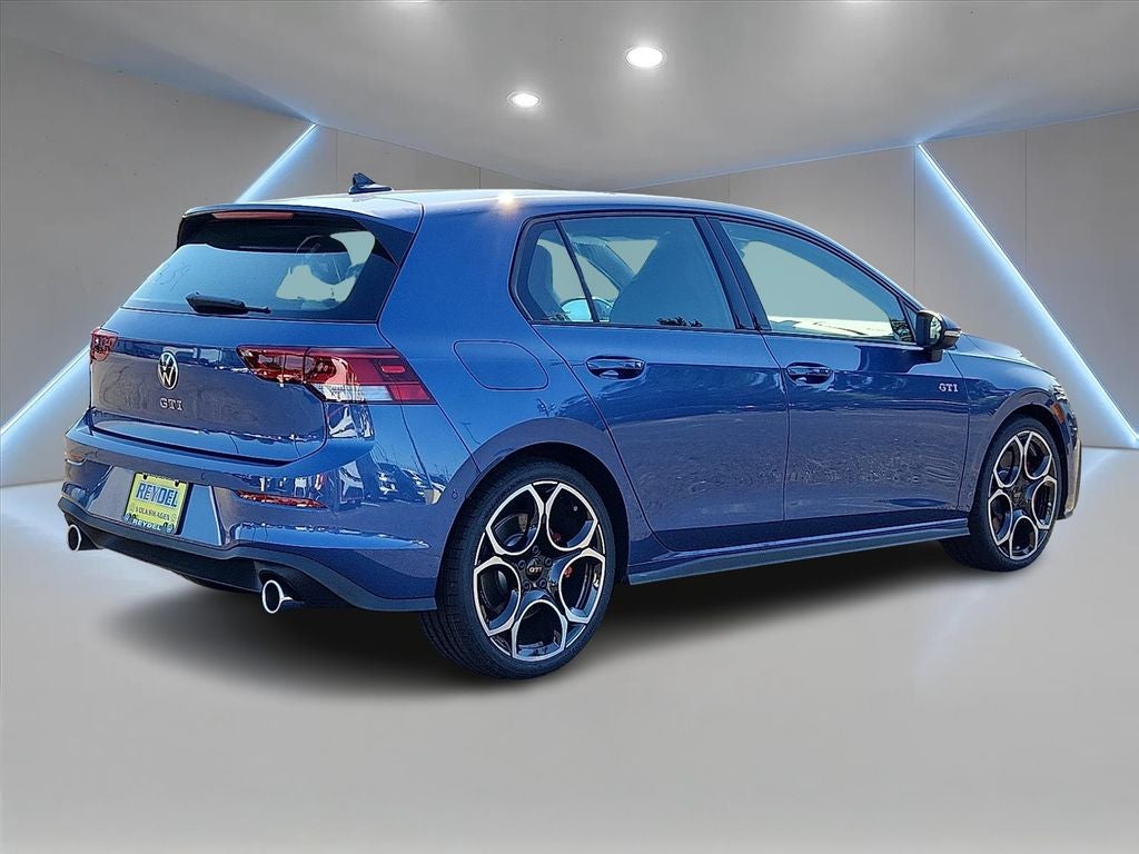2026 Volkswagen Golf GTI Autobahn