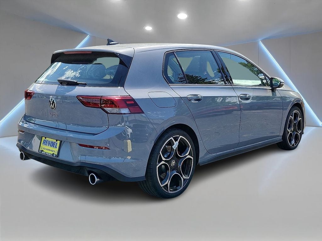 2026 Volkswagen Golf GTI Autobahn
