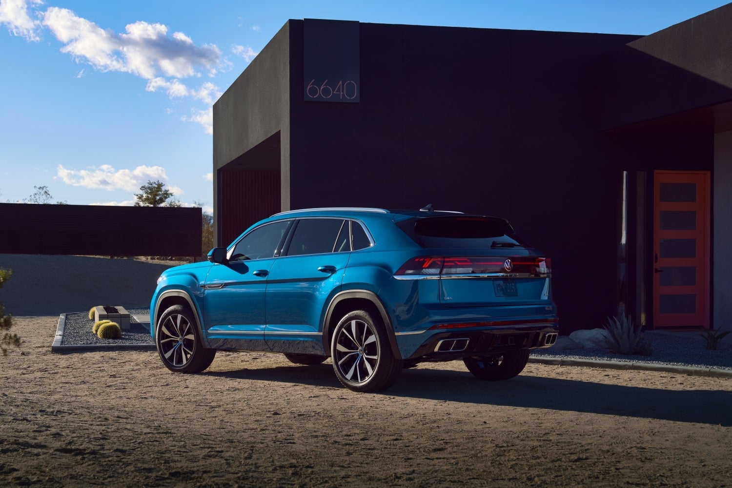 Reydel Volkswagen of Freehold in Freehold NJ