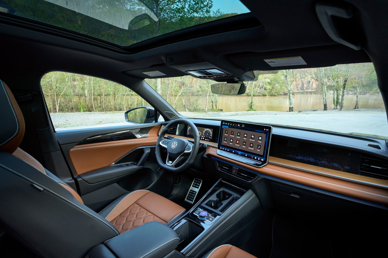 Reydel Volkswagen of Freehold in Freehold NJ